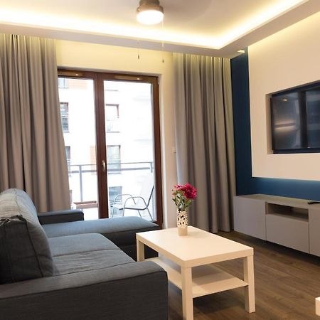 شقة Apartlogy Aura2 78 - Experience Intelligent Living While Travelling غدانسك المظهر الخارجي الصورة