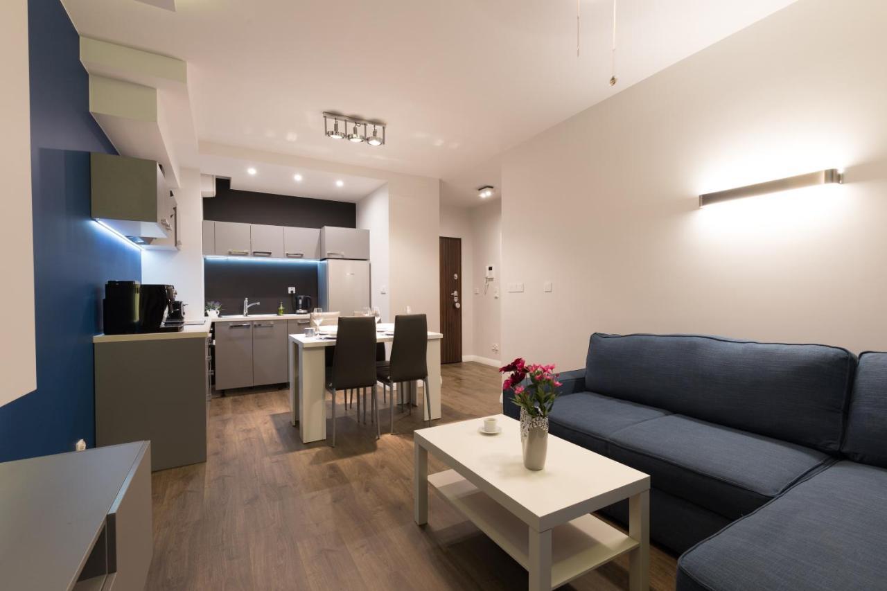 شقة Apartlogy Aura2 78 - Experience Intelligent Living While Travelling غدانسك المظهر الخارجي الصورة