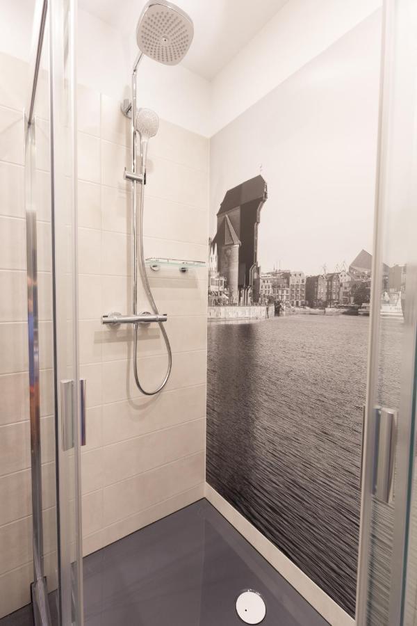 شقة Apartlogy Aura2 78 - Experience Intelligent Living While Travelling غدانسك المظهر الخارجي الصورة