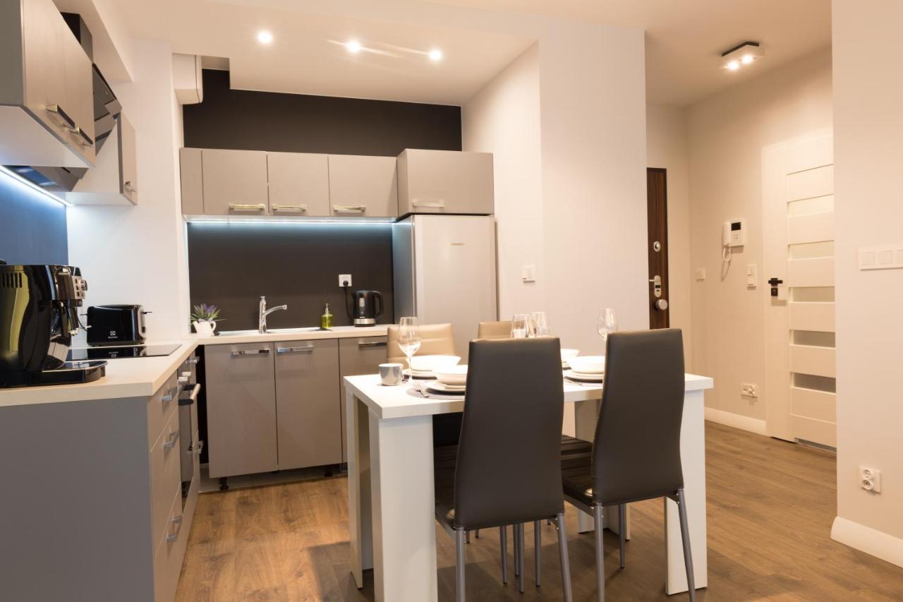 شقة Apartlogy Aura2 78 - Experience Intelligent Living While Travelling غدانسك المظهر الخارجي الصورة